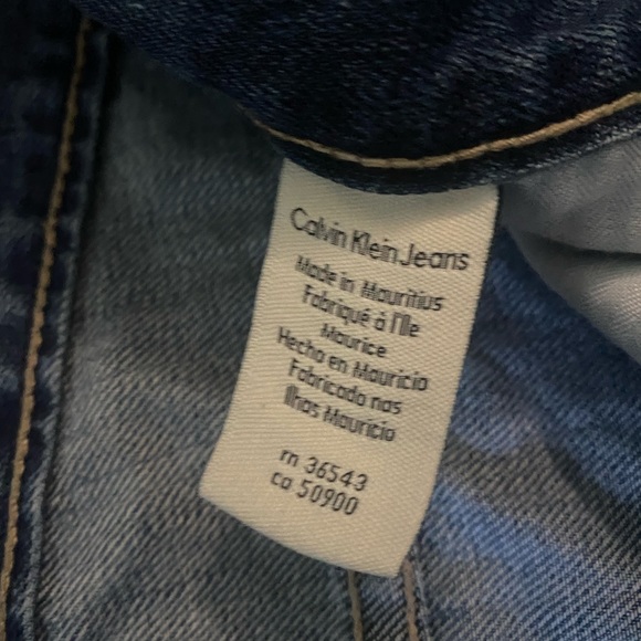 Calvin Klein Jeans - Picture 6 of 6